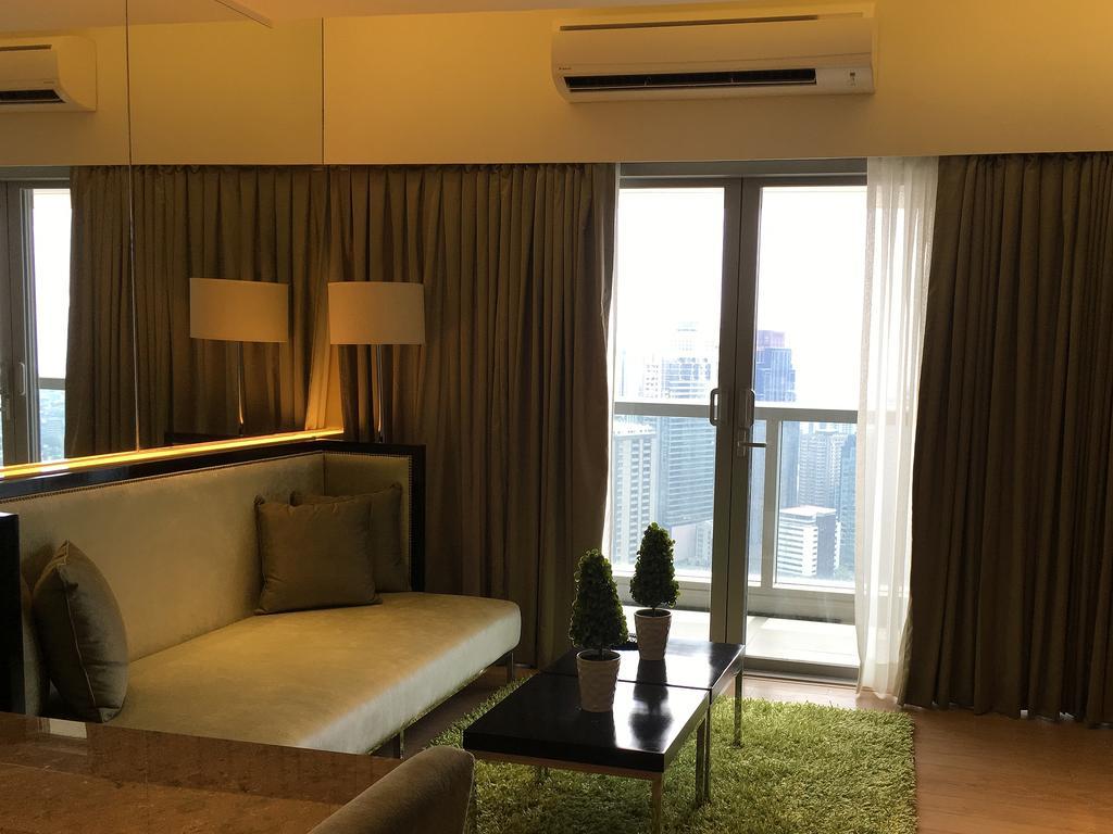 Shang Luxury Suites Mandaluyong ภายนอก รูปภาพ
